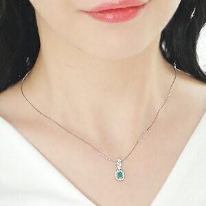 プラチナ Pt900 ステップカット エメラルド ダイヤモンド ネックレス