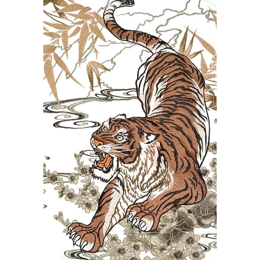 粋 信長の虎スウェットパーカー 絡繰魂 233075 和柄 和風 トラ 刺繍