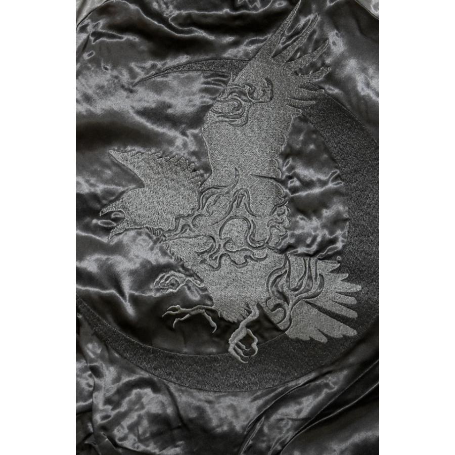 漆 八咫烏邂逅リバーシブルスカジャン 絡繰魂 253064 和柄 和風 刺繍