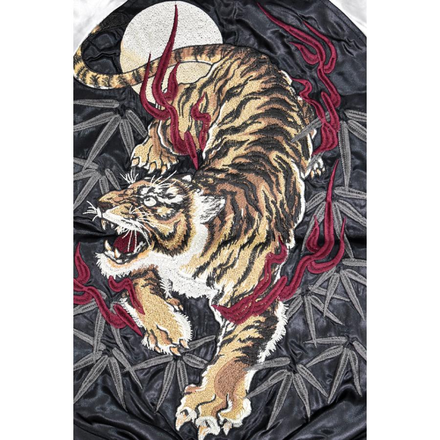 専用！80s - 90s vintage タイガー 虎 刺繍 和柄 スカジャン 楽天市場】朧 おぼろ 三日月と虎 柄 刺繍 KIDS 和柄スカジャン