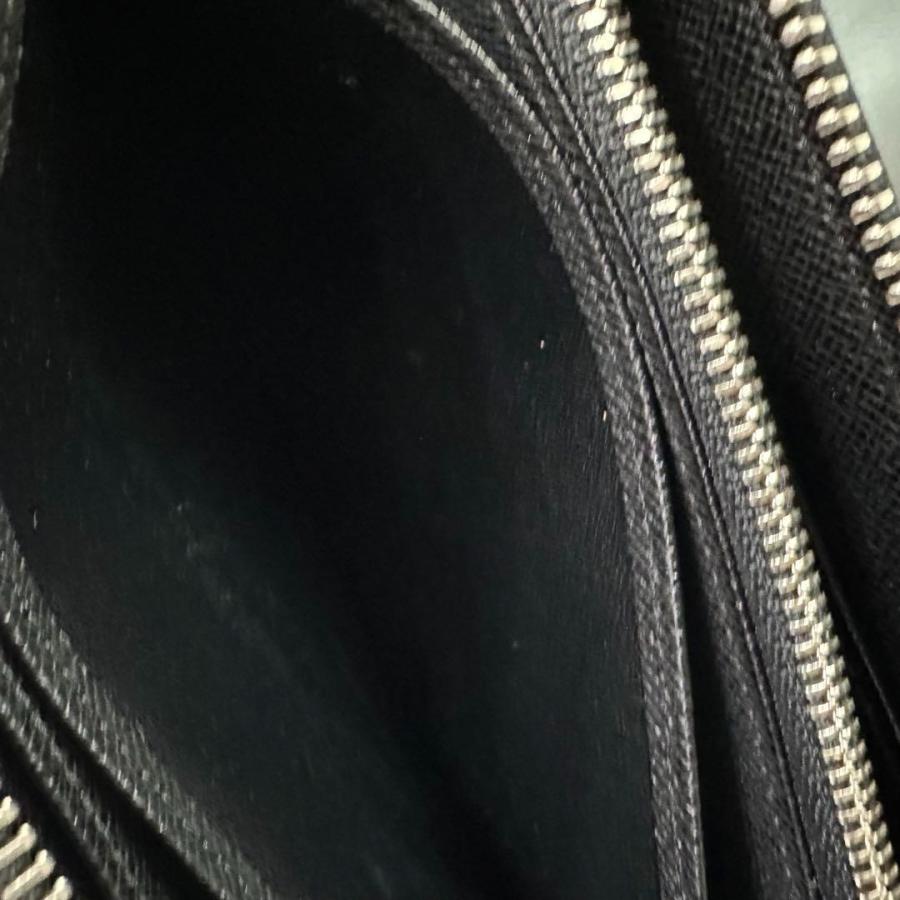 【使用わずか】ルイヴィトン エピ 長財布 ノワール LOUIS VUITTON LOUIS VUITTON ルイ・ヴィトン 長財布 エピ エナメル ノワール