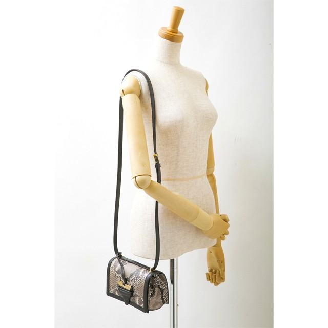 超人気の 本革 ロエベ 斜めがけ サブバッグ 結婚式 斜め ブランド レザー 斜めがけ 通勤 本革 斜め掛け ブラック ナチュラル ハンド スモール バルセロナ レディース ショルダーバッグ ロエベ パイソン レディース ショルダーバッグ バッグ Hairstylezz Com