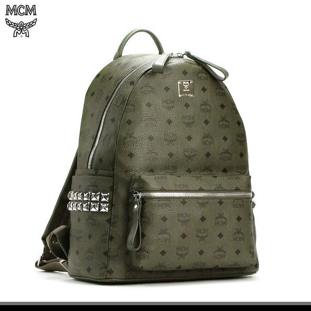Mcm リュック Mサイズ 韓国 スタッズ メンズ レディース バッグ エムシーエム バックパック スプリンクル スタッズ ミディアム デイパック カーキ Gardenhill Jp Index Php