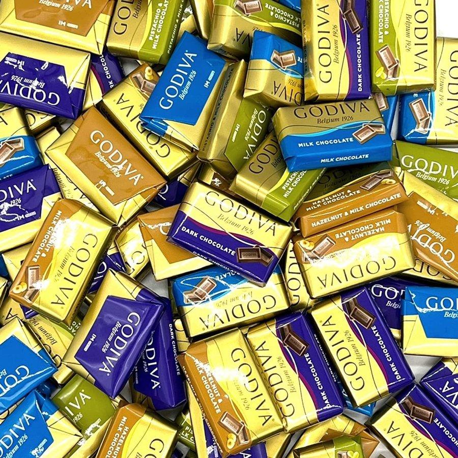 ゴディバ GODIVA ナポリタン 200g 約45個入 /Caffarel カファレル 200g/GODIVA ブラウニークッキー/チョコ 詰合せ ばらまき 高級チョコレート ギフト スイーツ :AS-00948:サルウェー - 通販 - Yahoo!ショッピング ゴディバ GODIVA ナポリタン 200g 約45個入 /Caffarel カファレル 200g/GODIVA ブラウニークッキー/チョコ 詰合せ ばらまき 高級チョコレート ギフト スイーツ :AS-00948:サルウェー - 通販 - Yahoo!ショッピング