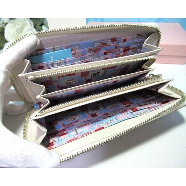 Samantha Thavasa（サマンサタバサ） 送料無料 限定 牛革 スヌーピー