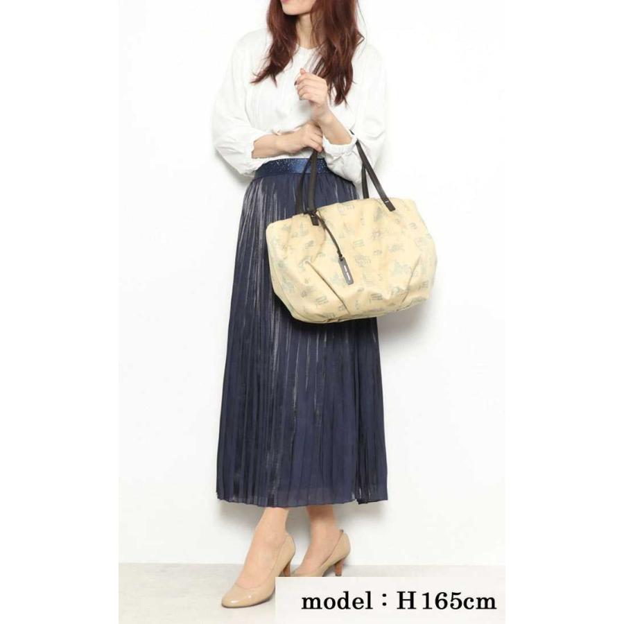 21新作 送料無料 サマンサタバサ 限定 くまのプーさん プーと大人になった僕 バルーン トートバッグ 大 グレー ディズニー 新品 ギフト包装対応可 St Pooh Bt L Gr 2 Samathava コレクション 通販 Yahoo ショッピング 再値下げ Yalaphone Com