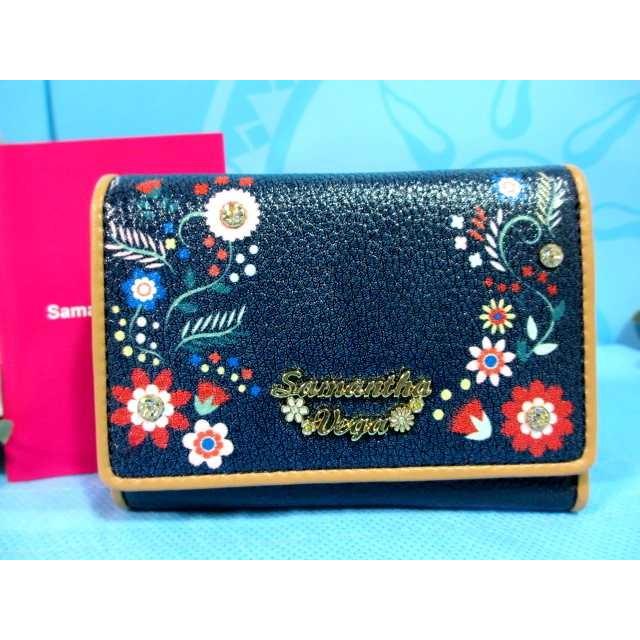送料無料 サマンサベガ フラワー プリント 三つ折り財布 ミニ財布 折財布 黒 花柄 新品 証明書付 ギフト包装無料 開運 金運up サマンサタバサ Samantha Vega Sv W Fp Bk Samathava コレクション 通販 Yahoo ショッピング