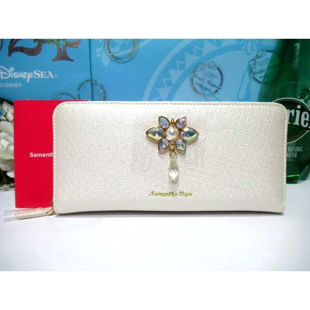 驚きの安さ 送料無料 サマンサベガ 限定 ビジュー付 ファスナー 長財布 オフホワイト 新品 証明書付 ギフト包装無料 クリスマス サマンサタバサ Samantha Vega Sv Xmas Lw Rf Bijou W Samathava コレクション 通販 Yahoo ショッピング 新しい到着