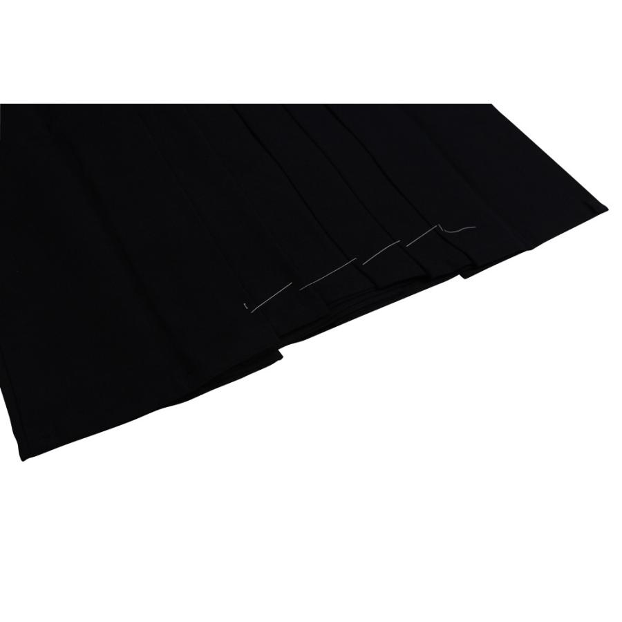 袴 テトレックス袴 21号〜27号 黒 男性／女性 黒袴 在庫品 弓道 弓具 弓道着 H-245の画像