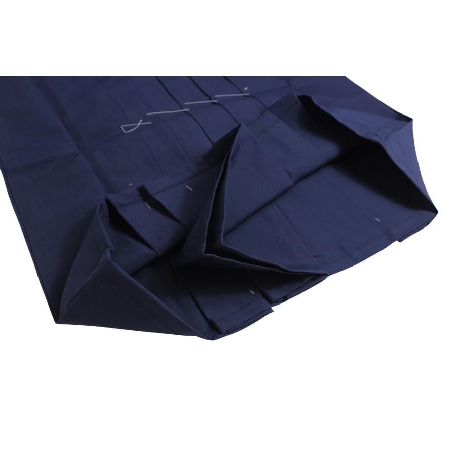 袴 テトレックス袴 21号〜27号 紺 女性 馬乗り 紺袴 在庫品 弓道 弓具 弓道着 H-247の画像