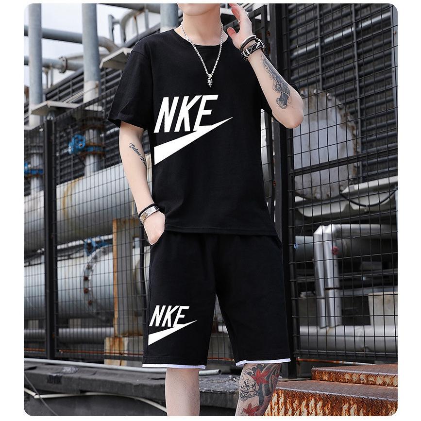 新品 NIKE ナイキ メンズ 上下セット Mサイズ 夏秋 白Tシャツ ハーフ