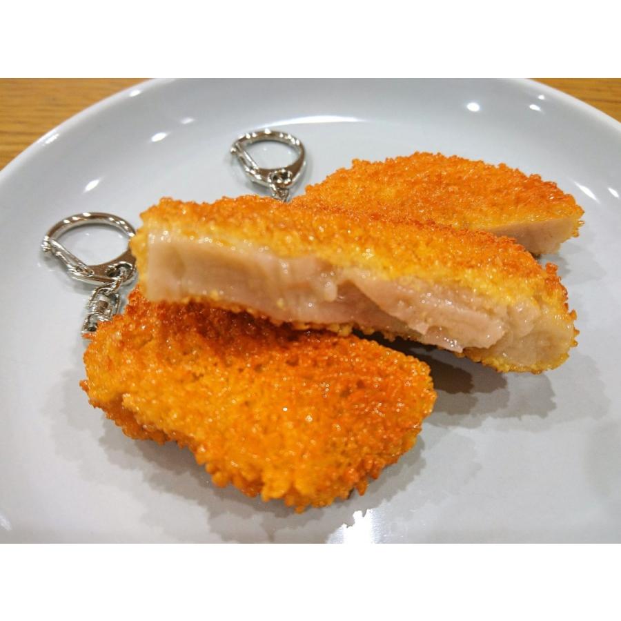 実物大　「勝つカツ勝つ」トンカツキーホルダー　3切れセット(1号2号6号)　食品サンプル　必勝祈願　合格祈願　プレゼント |  | 02
