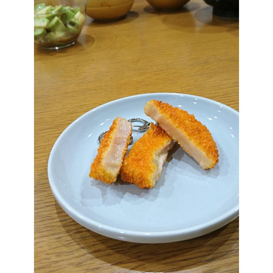 実物大　「勝つカツ勝つ」トンカツキーホルダー　3切れセット(1号2号6号)　食品サンプル　必勝祈願　合格祈願　プレゼント |  | 04