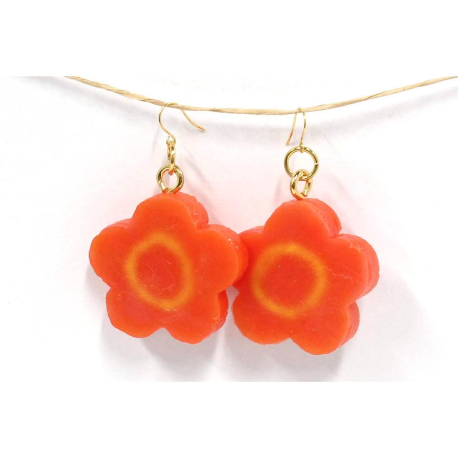 ピアス　ゴールド　食品サンプル (梅人参) |  | 01