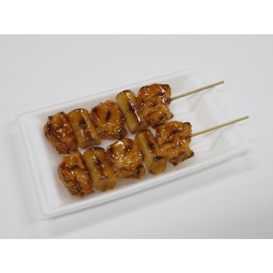 【コンビニ/サイズ】焼き鳥ビック　ねぎま　タレ（2本）　食品サンプル |  | 02