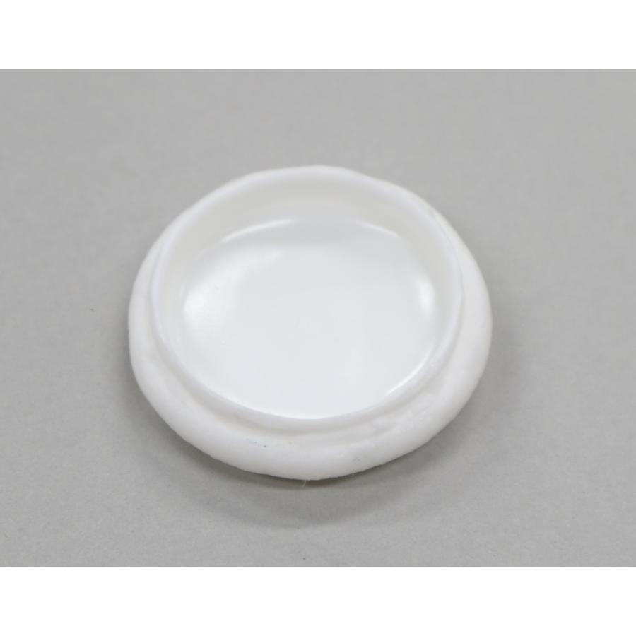 飲み終わった缶ビールにはめられる泡　食品サンプル　ビール　小物入れ　貯金箱 |  | 03