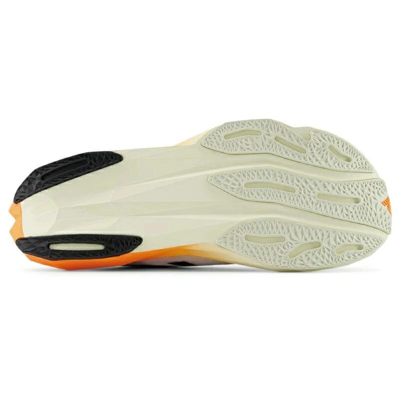 New Balance（ニューバランス） FuelCell Pvlse v1 フューエルセル