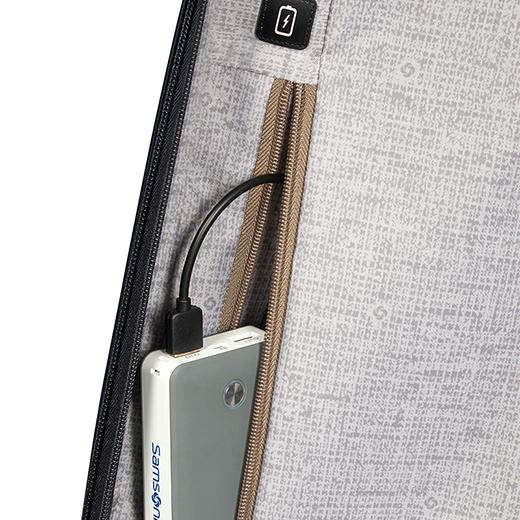 スーツケース サムソナイト 公式 Samsonite C-Lite [ シーライト・スピナー55 EXP ] 機内持込 旅行 小型 Sサイズ 1〜3泊の画像