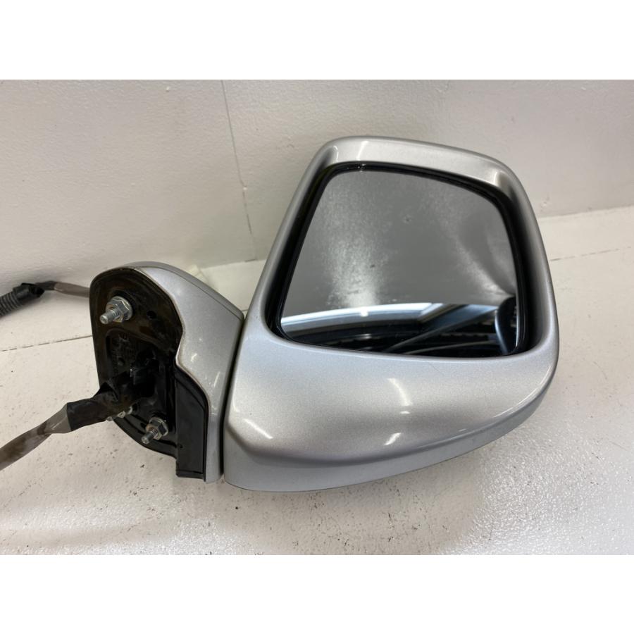 ホンダ ゼストスパーク W DBA-JE1 NH700M AT 純正 ドアロック