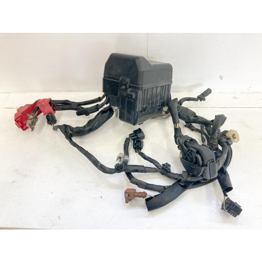 ダイハツ タント LA600S KF-VE4 W24 純正 リレーブロック 82661-B2200