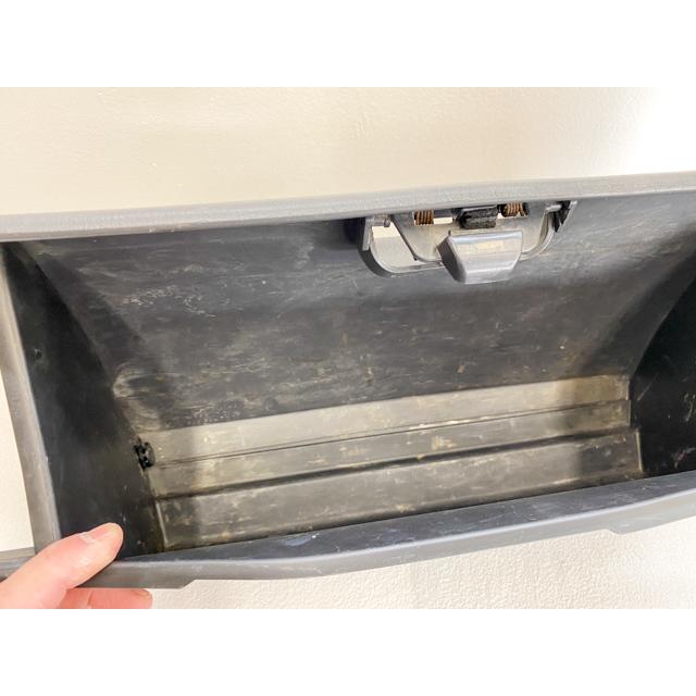 スバル サンバートラック LE-TT2 EN07 TB 純正 グローブボックス