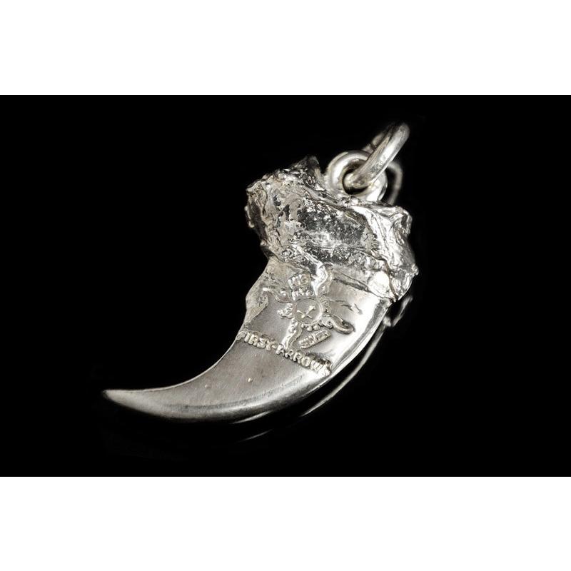 ファーストアローズ K18付 ベアクロー(M) ペンダントヘッド P-033 : fa  