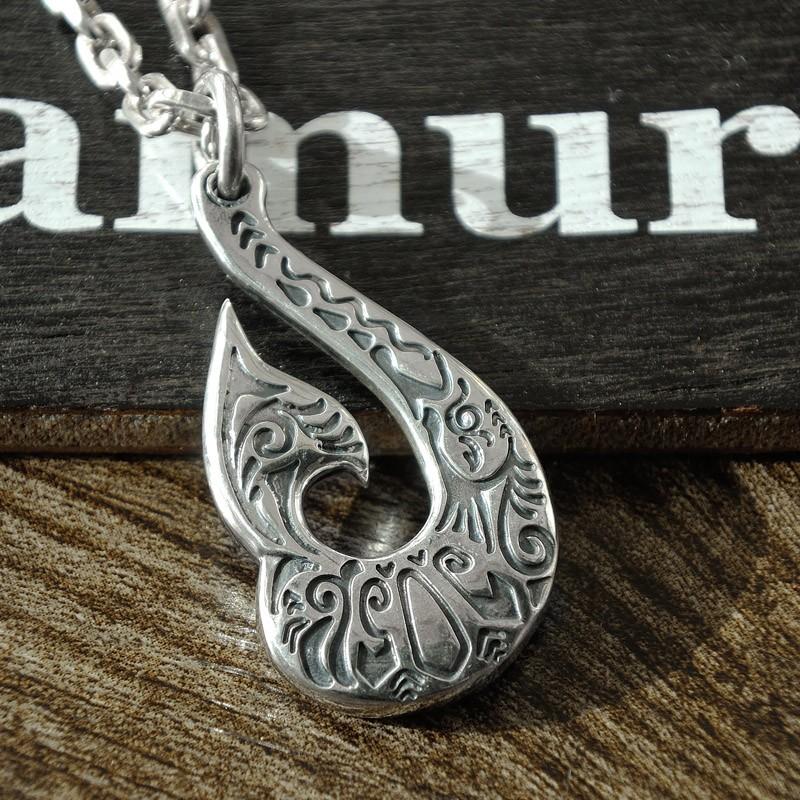 代引き手数料無料 Stream Fishing モチーフ オーバーレイペンダントトップ 数量限定 特売 Zoetalentsolutions Com