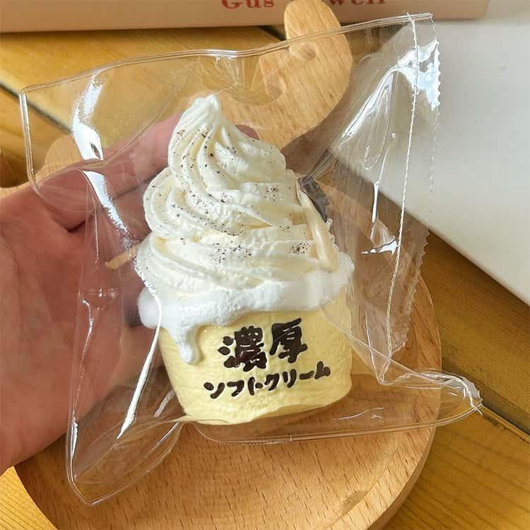 スイーツおもちゃセット（アイスクリーム・パンなど）　スクイーズまとめ売り スクイーズ アイスクリーム ケーキ おもちゃ パン屋さん 大きい 可愛い
