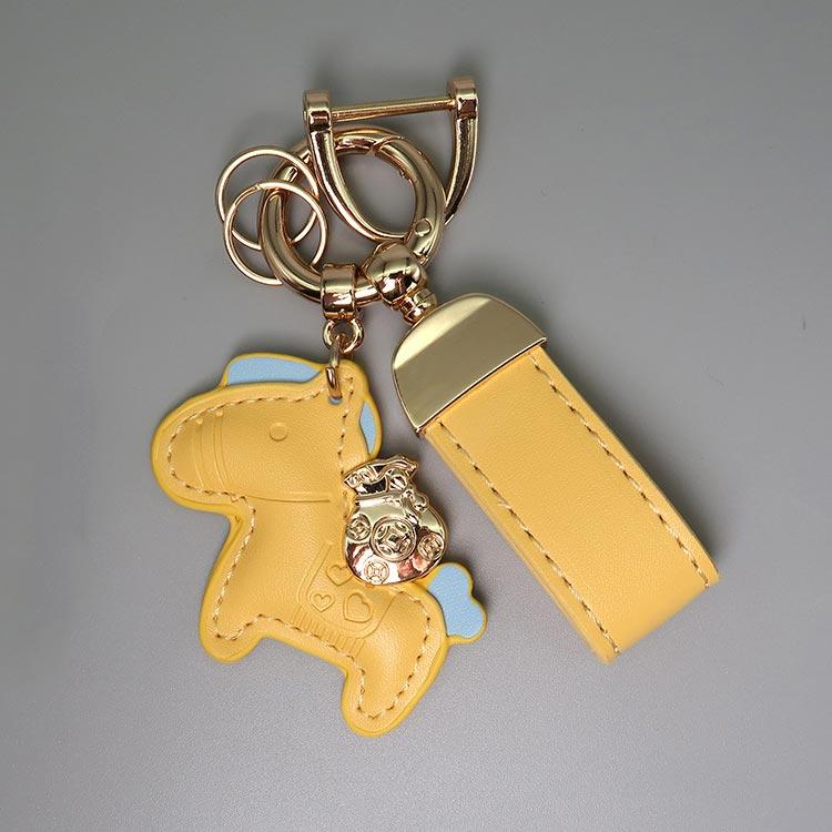 馬と蹄鉄のキーホルダー 馬モチーフ バッグチャーム キーホルダー 皮革