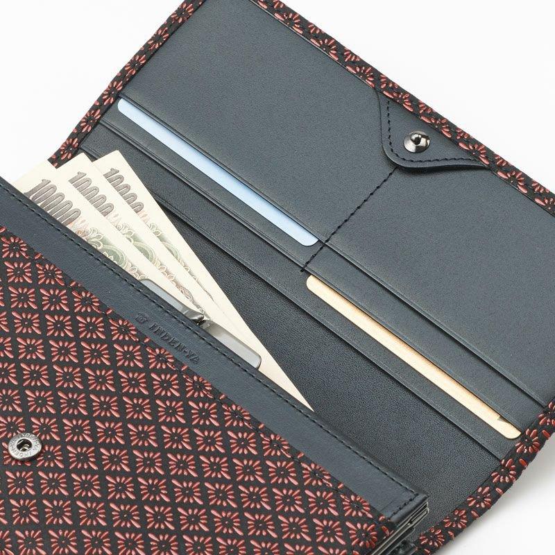 印傳屋 2306】甲州印伝 本革 がま口小銭入れ付き 長財布《 黒地×赤漆