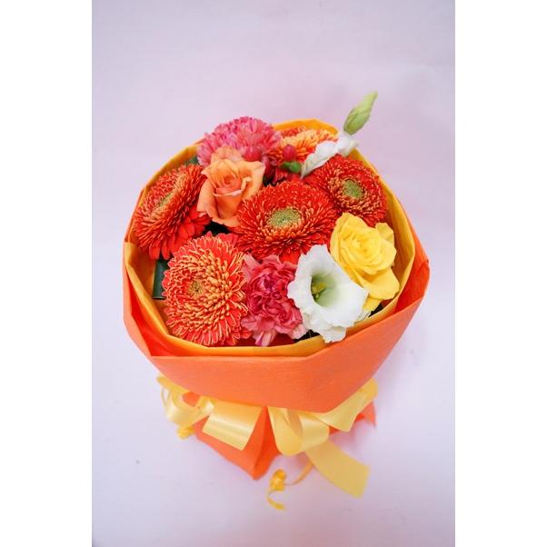 花瓶のいらない花束 Mサイズ ブーケ バラ 花束 花とグリーンギフト三本松フラワー 通販 Yahoo ショッピング