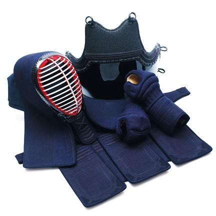 ミツボシ 剣道面 天 ベーシック 6.0m/m織刺（ヘリ紺鹿革仕立）【刺繍