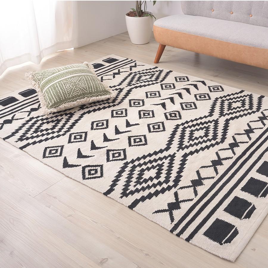 ラグ 1.5畳 ホットカーペットカバー おしゃれ 130 × 190cm 長方形 綿 コットン 100% 幾何学 シェブロン キザキザ 柄 畳める コンパクト 北欧 新生活