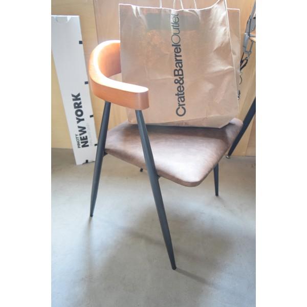 ダイニングチェア おしゃれ シンプル ソフトレザー スチール 背面天然