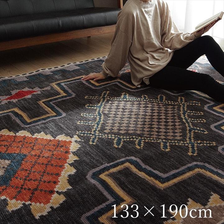 ＜１３３×１９０ｃｍ＞ キリム柄 ウィルトンカーペット ラグ マット 1.5畳 約133×190cm おしゃれ かわいい ウィルトン キリム