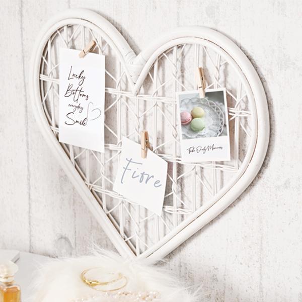 ラタン ディスプレイボード ハート ウォールボード フレーム ワイヤー