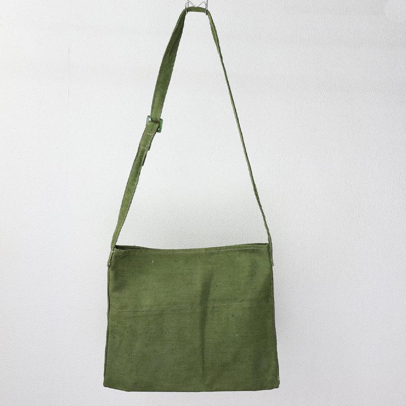 ユーゴスラビア軍. 雑納 [OD]《実物・未使用品》 本物 カバン