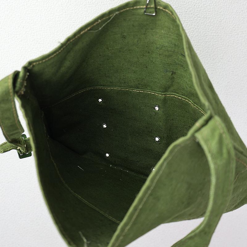 ユーゴスラビア軍. 雑納 [OD]《実物・未使用品》 本物 カバン