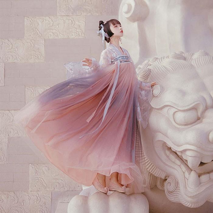 漢服 中華古代服 中華服 チャイナ服 中華風 チャイナ風 チュール 刺繍 星屑 キラキラ グラデーション チャイナドレス 仮装 コスチューム Ccd353 サンドリスオンライン 通販 Yahoo ショッピング