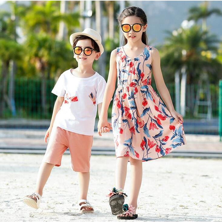 夏親子コーデ 家族お揃い服 リゾート風親子ペア 家族コーディネート カップルお揃い服 子供ｔシャツ 女の子花柄ワンピ リゾート 海旅行 全店2点送料無料 Sand4162 サンドリスオンライン 通販 Yahoo ショッピング