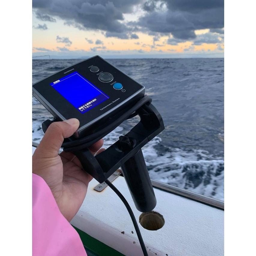 SHIMANO Tankanmaru 魚探機能付き Amazon.co.jp: シマノ(SHIMANO