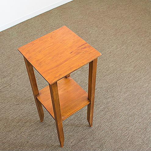 フラワースタンド スマホ充電台 黄金比 天然木 完成品 ブラウン 花台