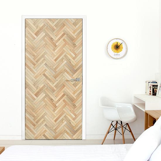 扉 リメイク シート ウッドヘリンボーン 100x210cm おしゃれ 壁紙 シール ドア 部屋 Diy 防水 トイレ 北欧 カッティングシート リビング 木目調 サンサンフー Gd インテリア生活雑貨のサンサンフー 通販 Yahoo ショッピング