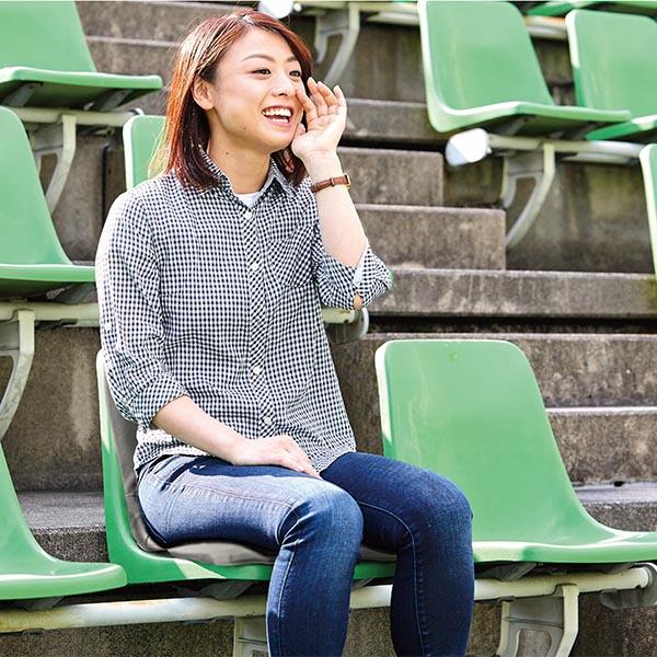 未使用 快適さを持ち歩く バッグ一体型 姿勢サポートクッション ピント