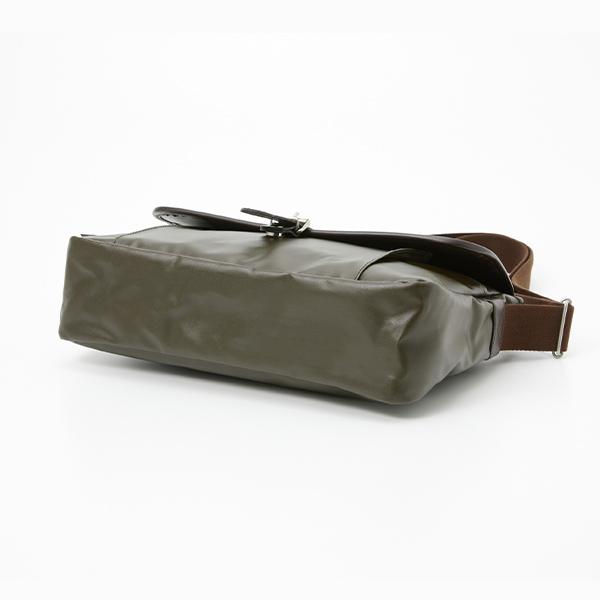 平野鞄 ブレザークラブ ツイル撥水コーティング 横型フラップショルダー 16464 1個 平野鞄 ブレザークラブ ツイル撥水コーティング 横型フラップ