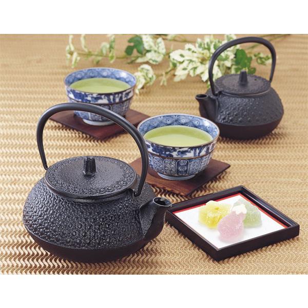 南部鉄器 新急須 5型亀甲 セット(釜敷付) 岩鋳製 日本製 直火OK 鉄分補給にどうぞ :i127-1:キッチンウエアーSanki - 通販 - Yahoo!ショッピング 南部鉄器 新急須 5型亀甲 セット(釜敷付) 岩鋳製 日本製 直火OK 鉄分補給にどうぞ :i127-1:キッチンウエアーSanki - 通販 - Yahoo!ショッピング