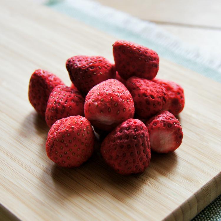 ドライイチゴ フリーズドライ いちご 砂糖不使用 無添加 国産 ドライフルーツ ドライフルーツ専門店 Fruveseel 通販 Yahoo ショッピング