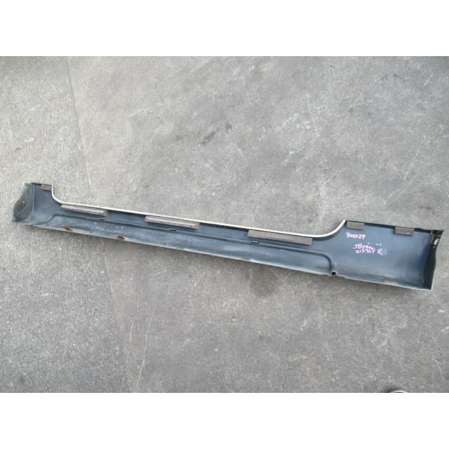 ジムニー TA-JB23W 右サイドステップ 99000-99064-545 340127
