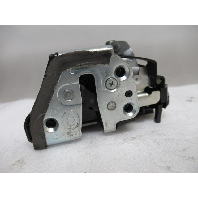 マークX DBA-GRX130 右後ドアロック 340536 : サンコーパーツヤフー店