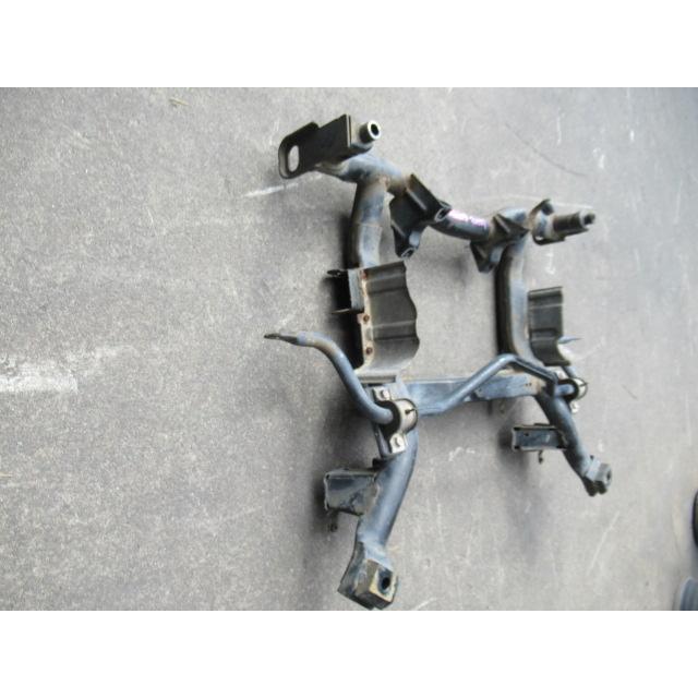 タウンBOXワイド GF-U65W フロントメンバー MR455228 341027_2